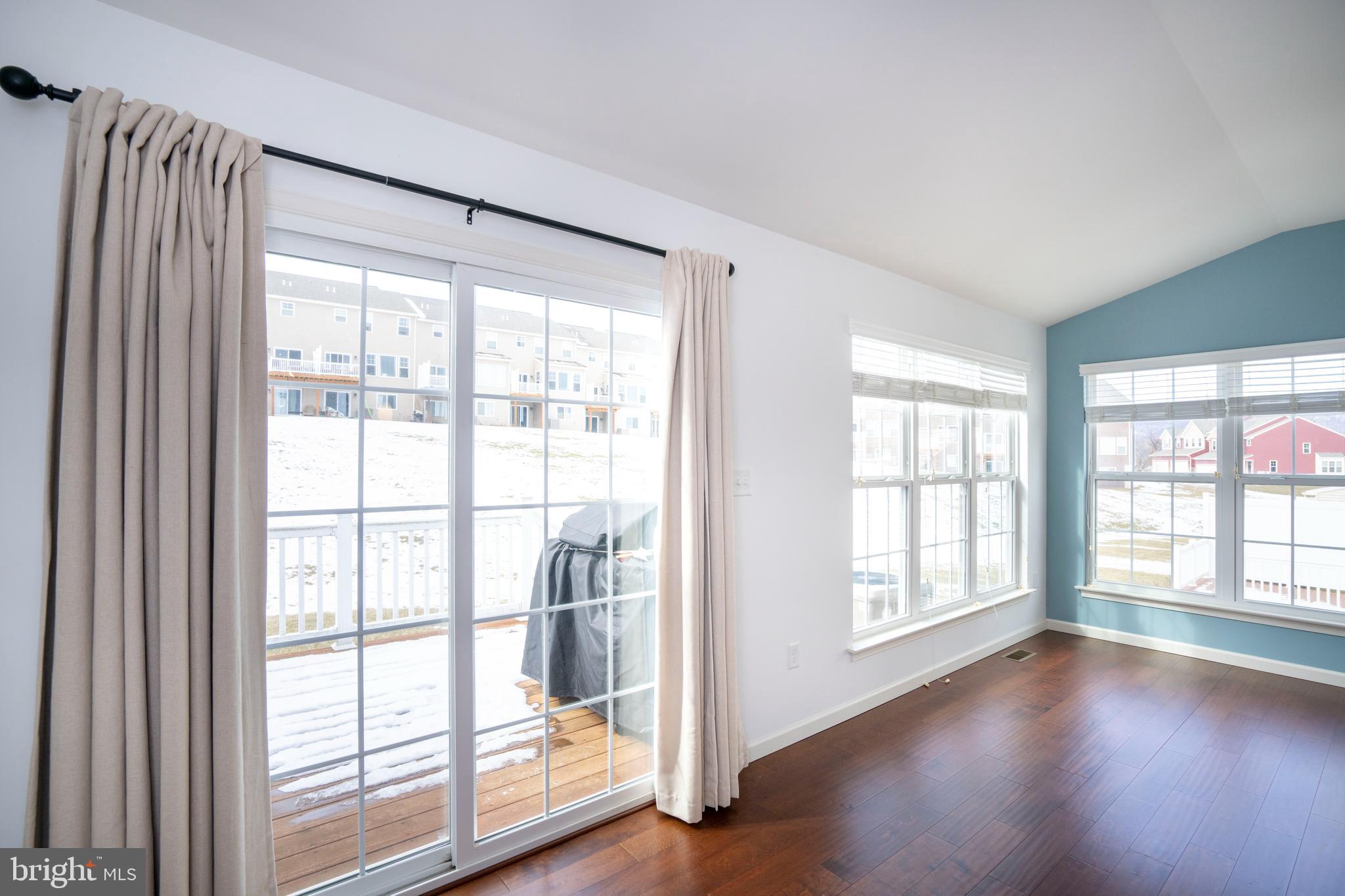 THE GATES - Residential