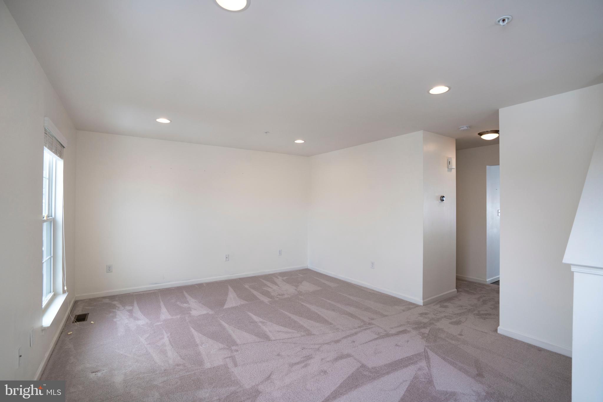 THE GATES - Residential