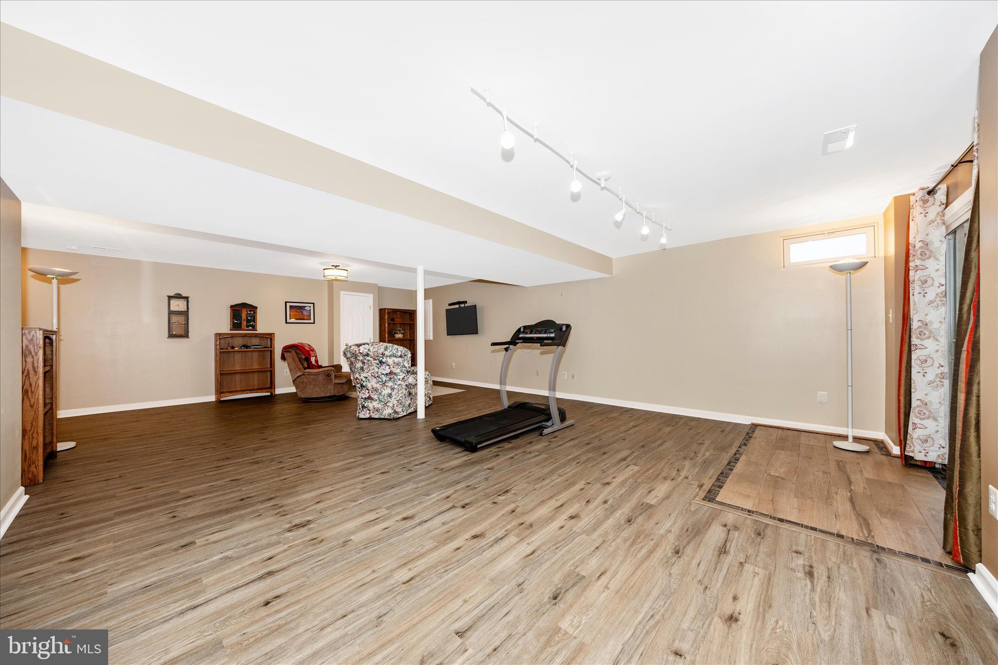 WALNUT RIDGE - Residential