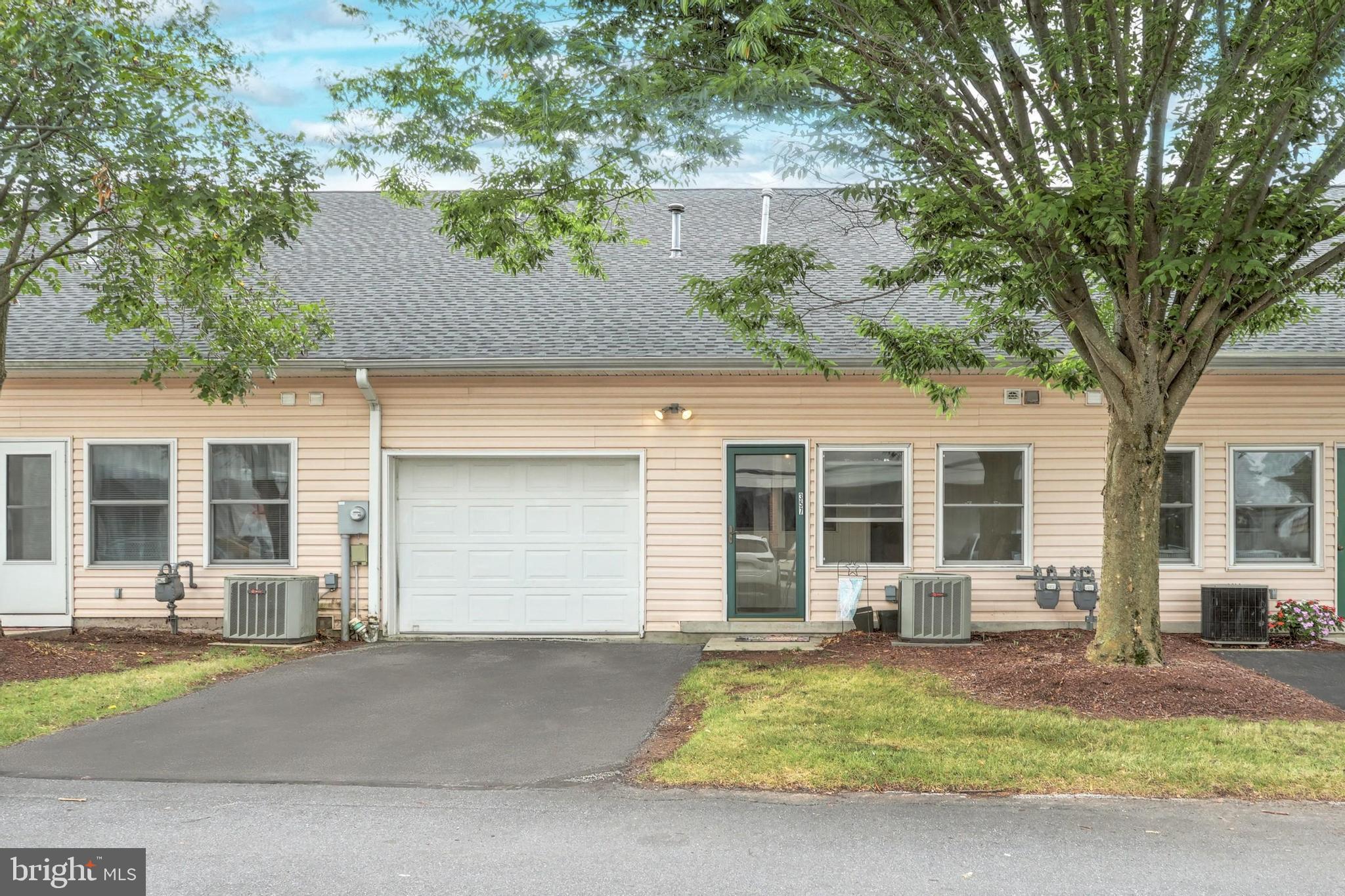TOWER COMMONS-GETTYSBURG - Residential