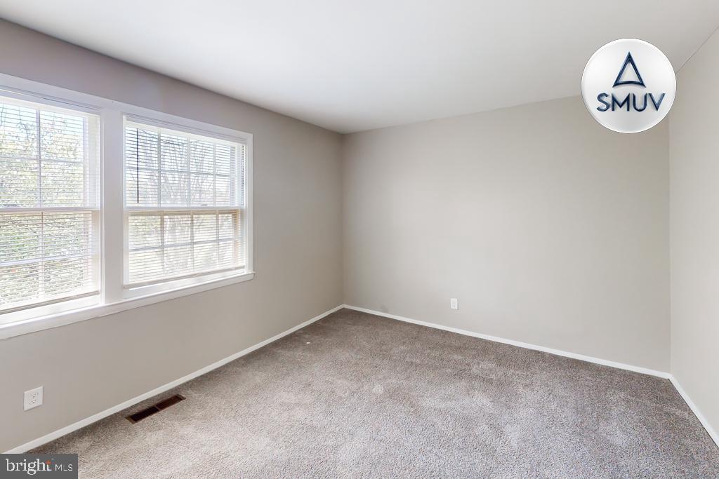 EDNOR GARDENS - LAKESIDE - Residential Lease
