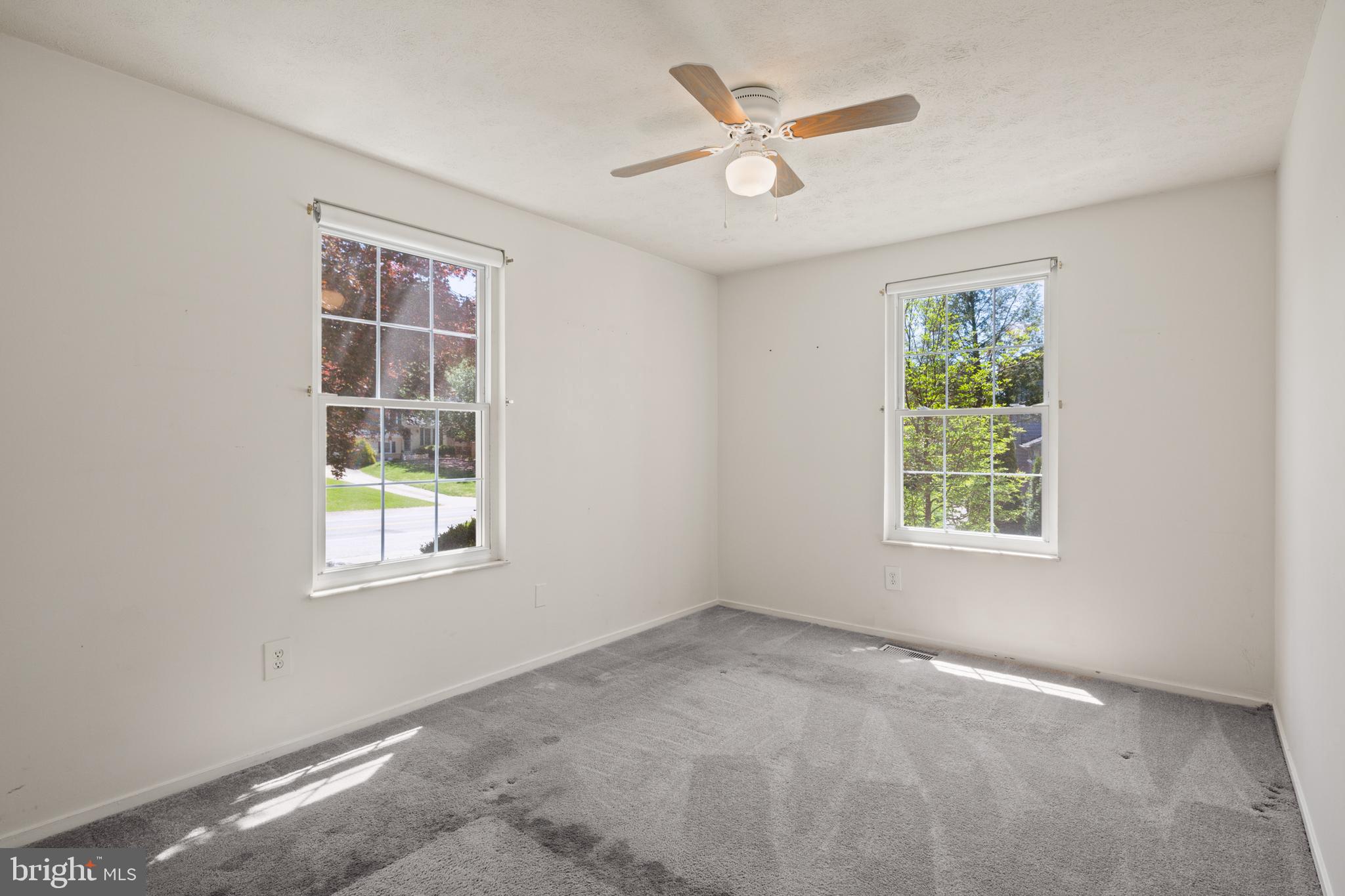 CLIPPER HILL ESTATES - Residential