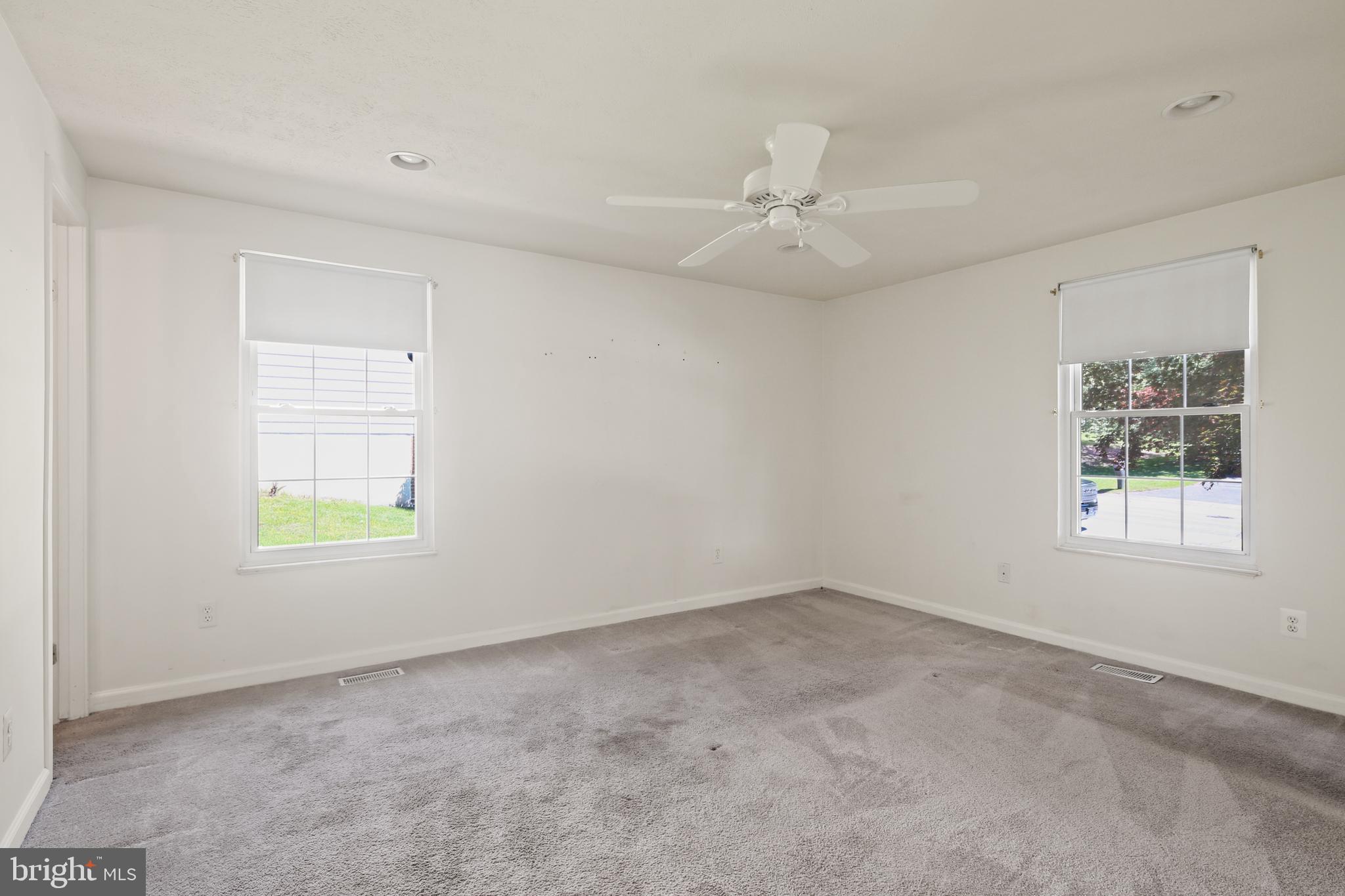 CLIPPER HILL ESTATES - Residential