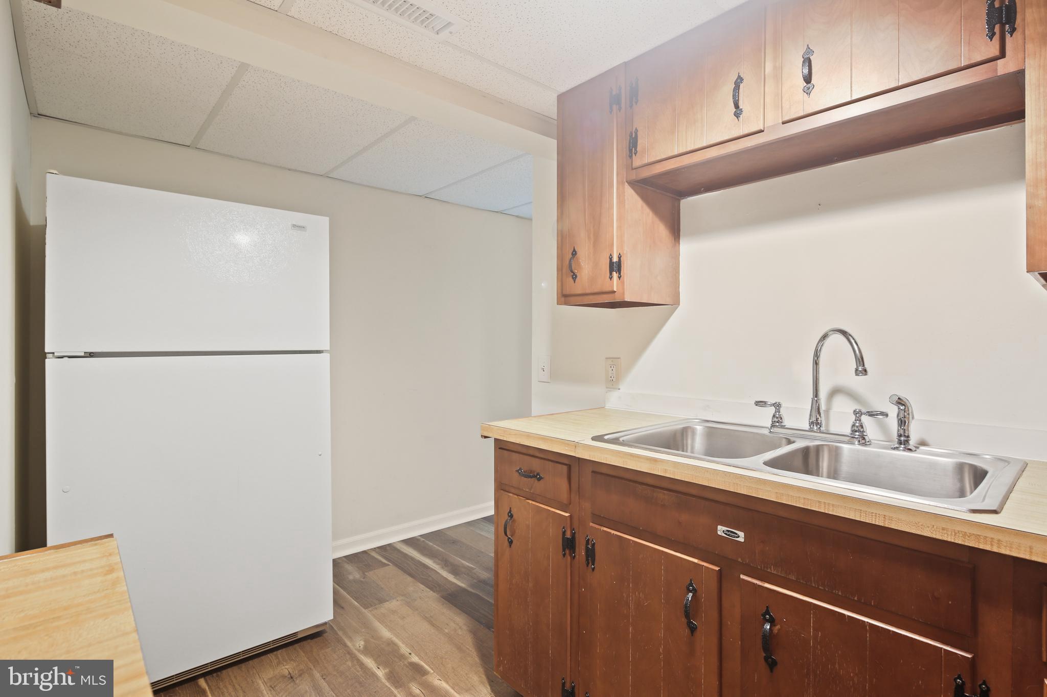 CLIPPER HILL ESTATES - Residential