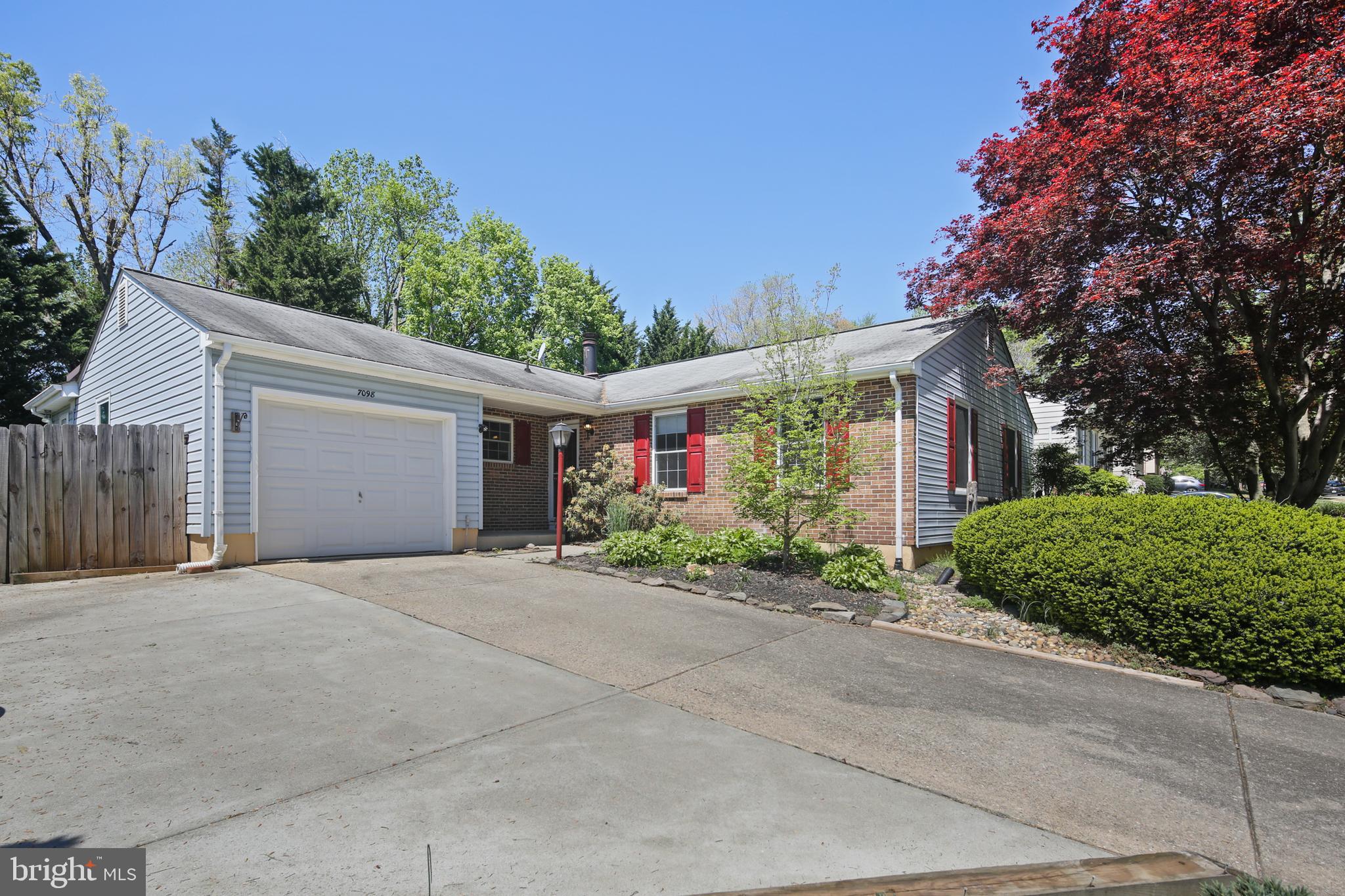 CLIPPER HILL ESTATES - Residential