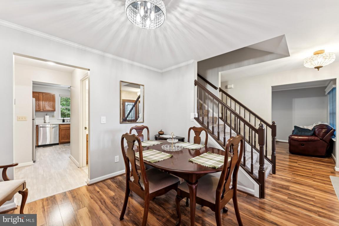 ASPEN WOODS - Residential