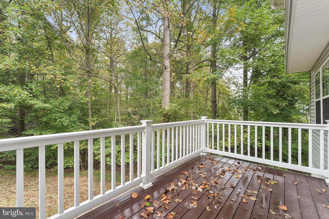 ASPEN WOODS - Residential