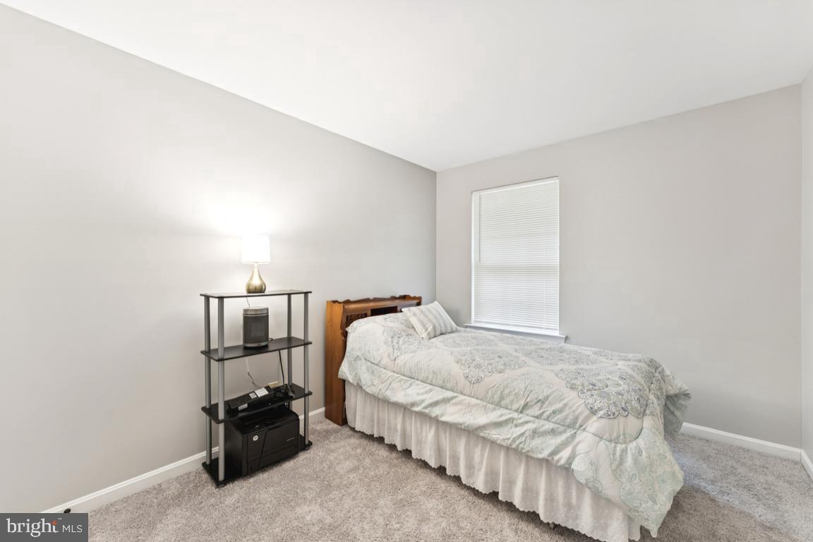 ASPEN WOODS - Residential