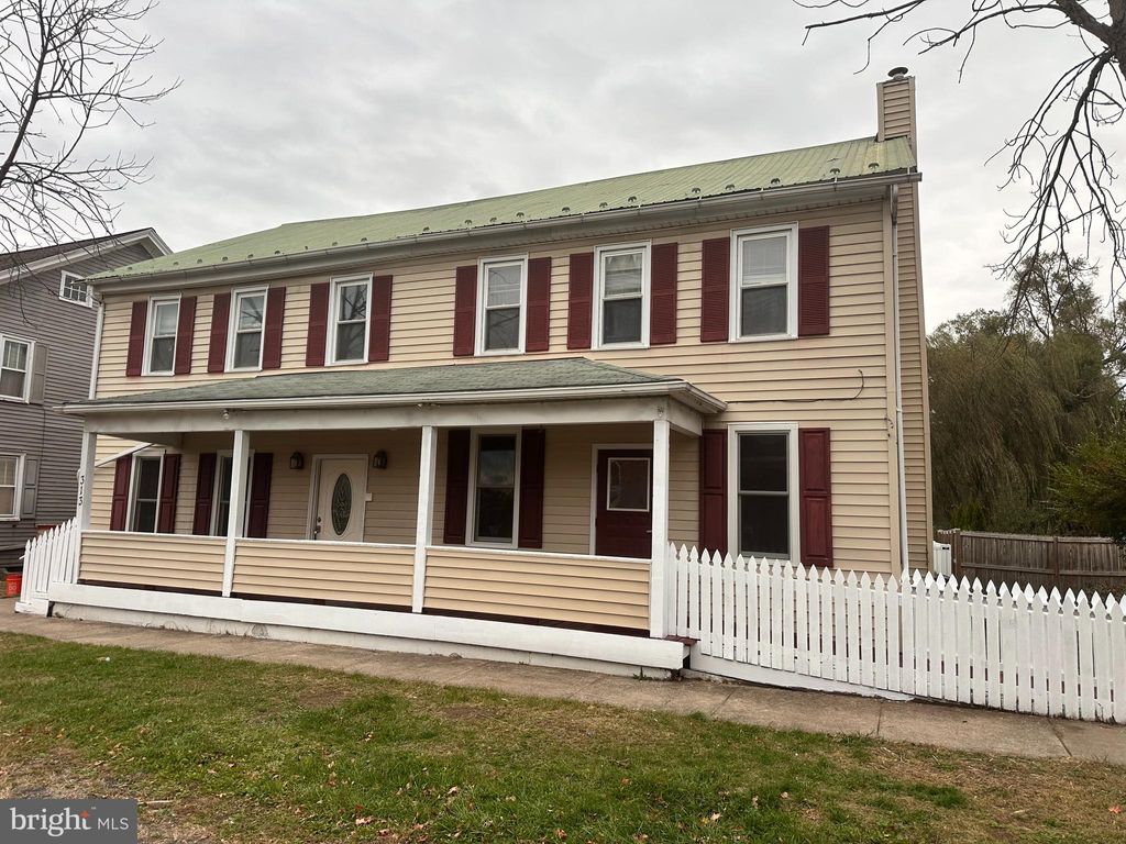 Photo of 313 Market St, NEW BERLIN, PA 17855 (MLS # PAUN2000762)