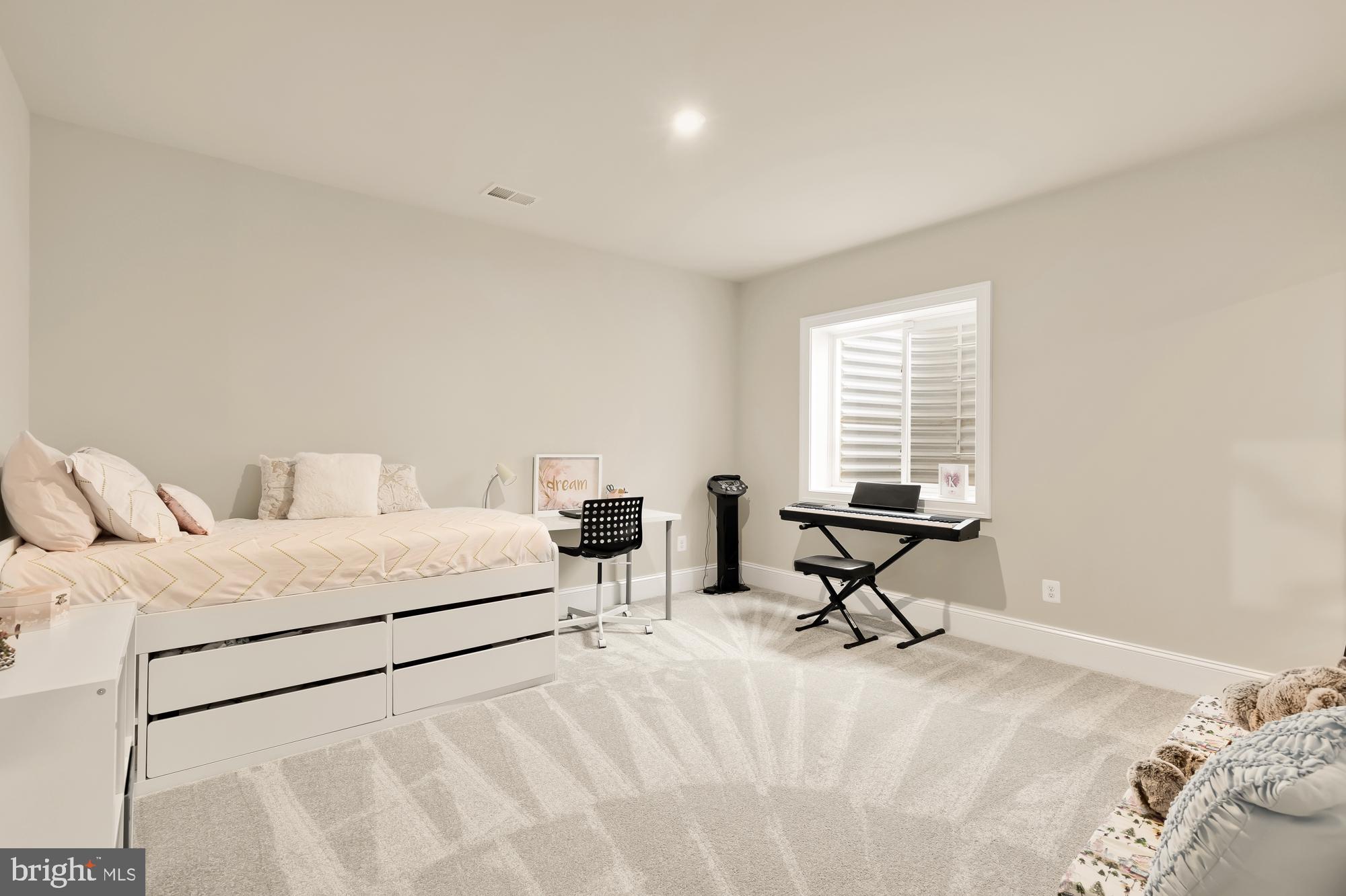 POTOMAC RESERVE - Residential