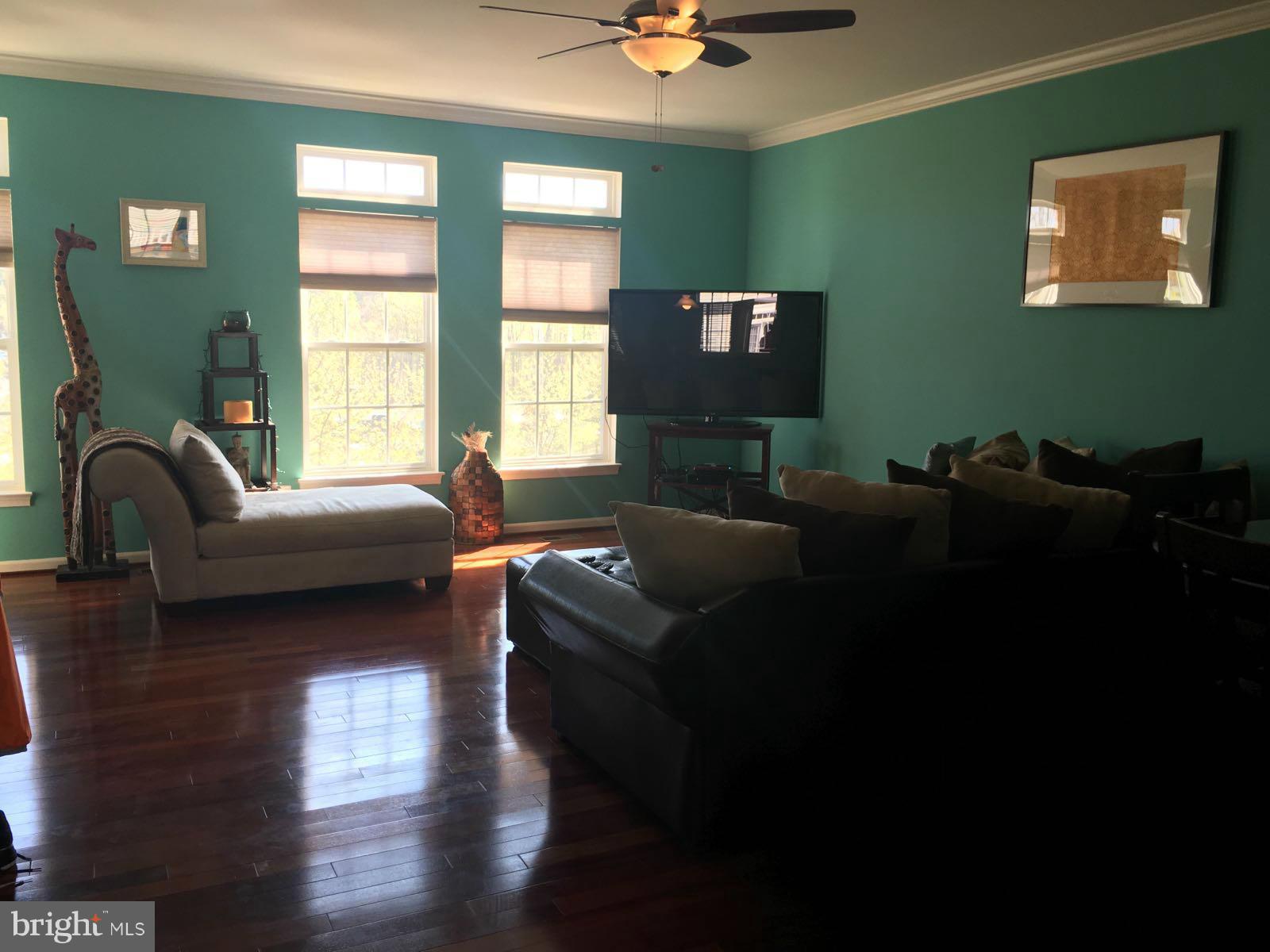 POTOMAC CLUB - Residential Lease