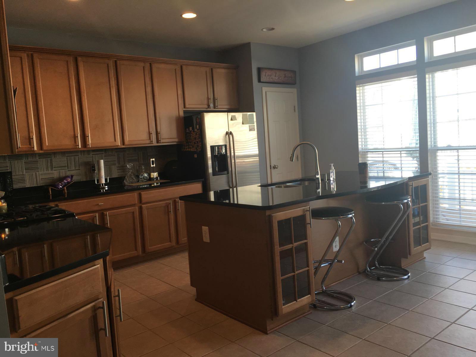 POTOMAC CLUB - Residential Lease