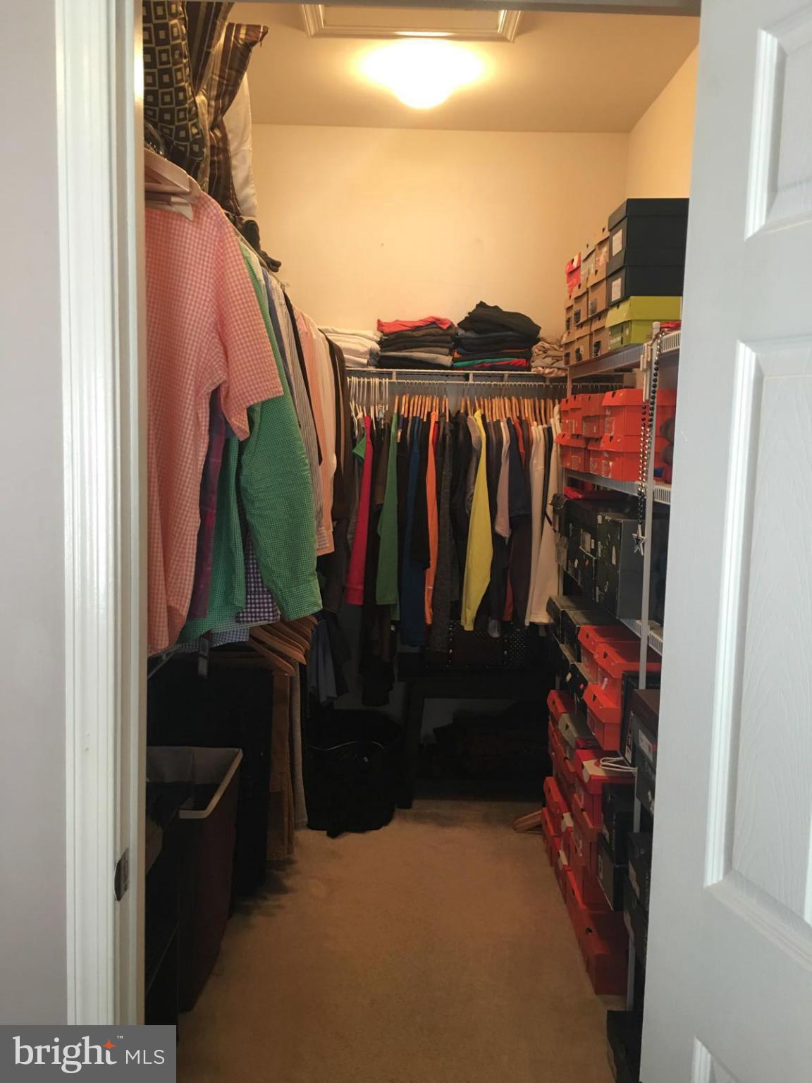 POTOMAC CLUB - Residential Lease