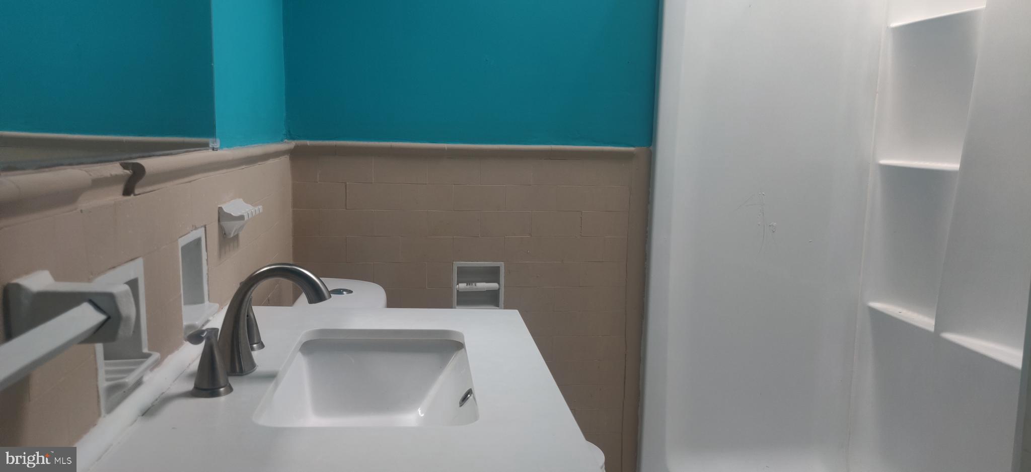 GERMANTOWN (EAST) - Residential