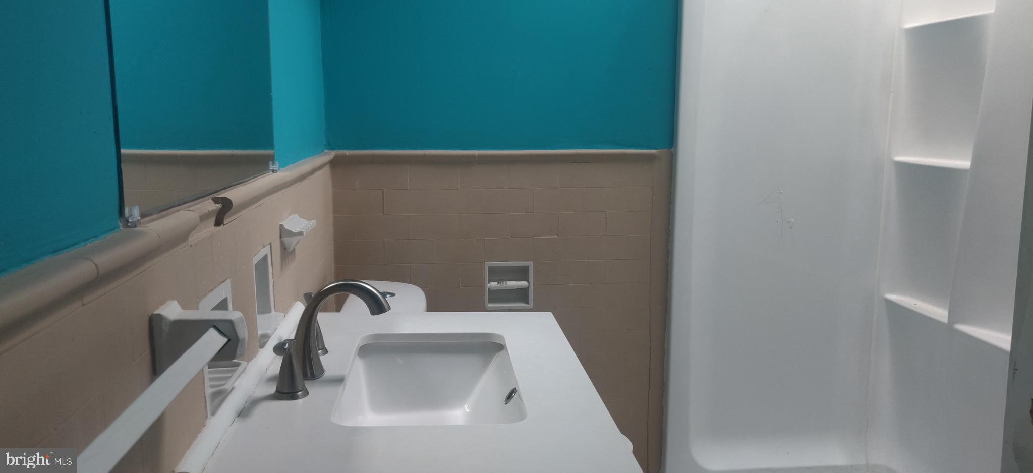 GERMANTOWN (EAST) - Residential