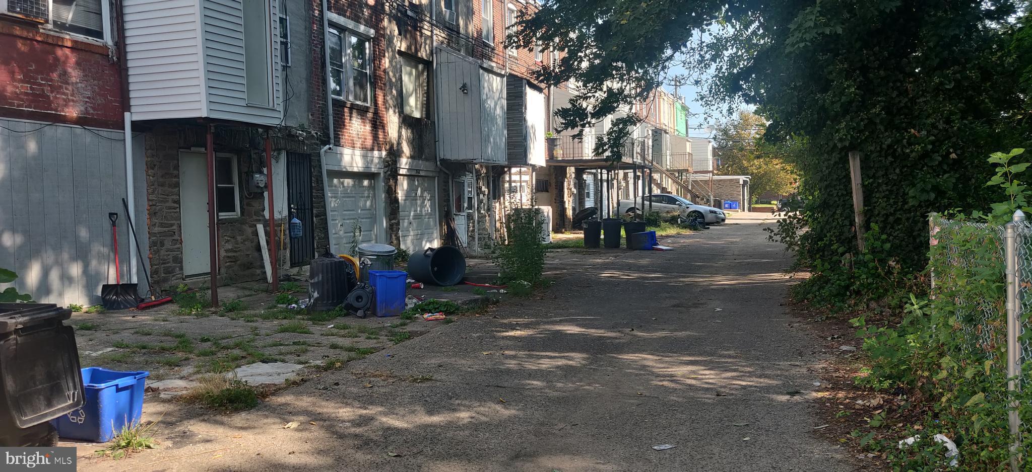 GERMANTOWN (EAST) - Residential