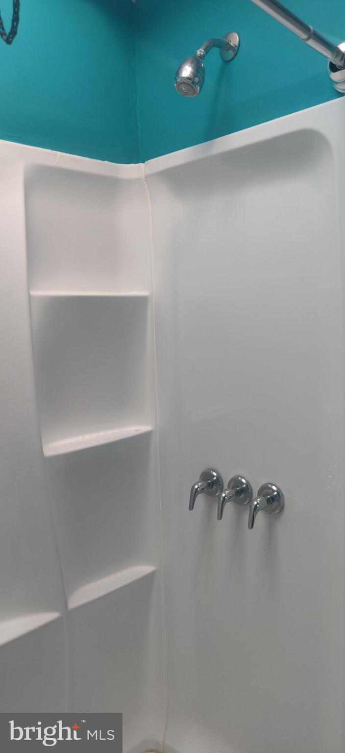 GERMANTOWN (EAST) - Residential