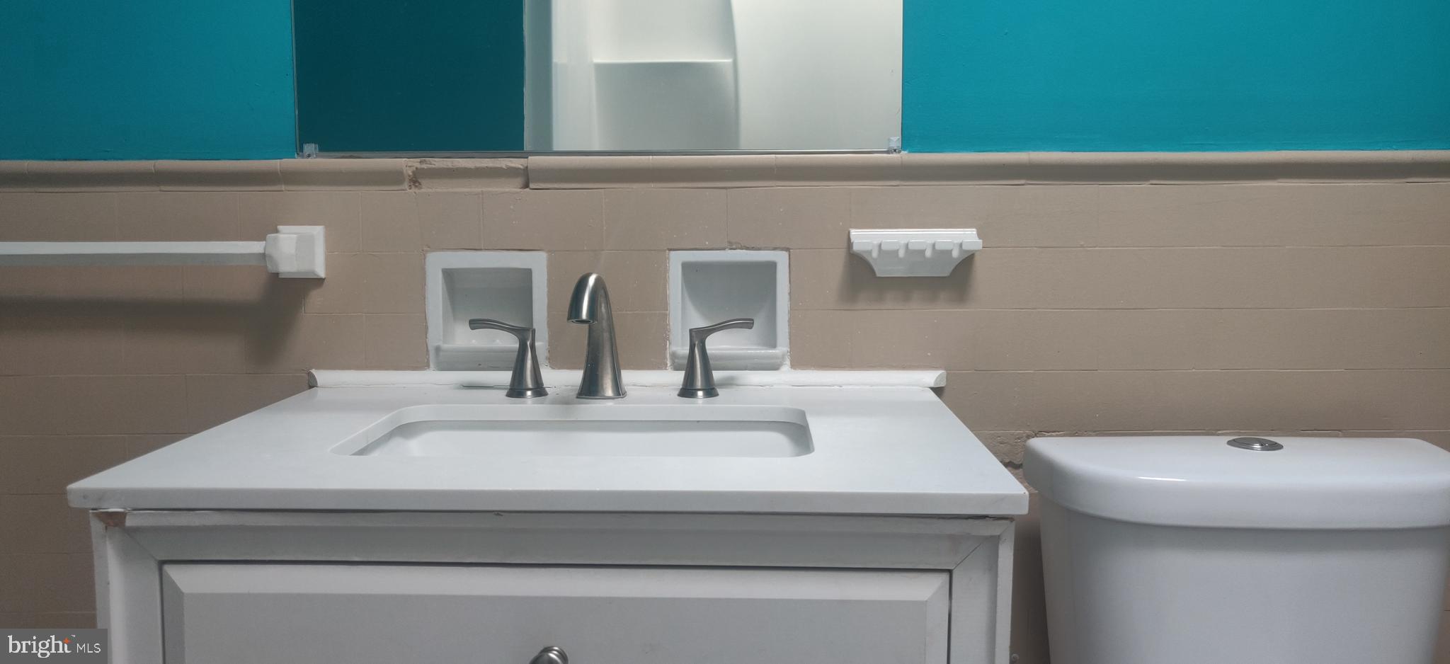 GERMANTOWN (EAST) - Residential