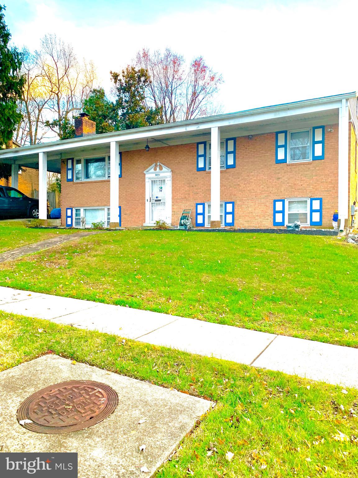 WILLIAMSBURG ESTATES - Residential