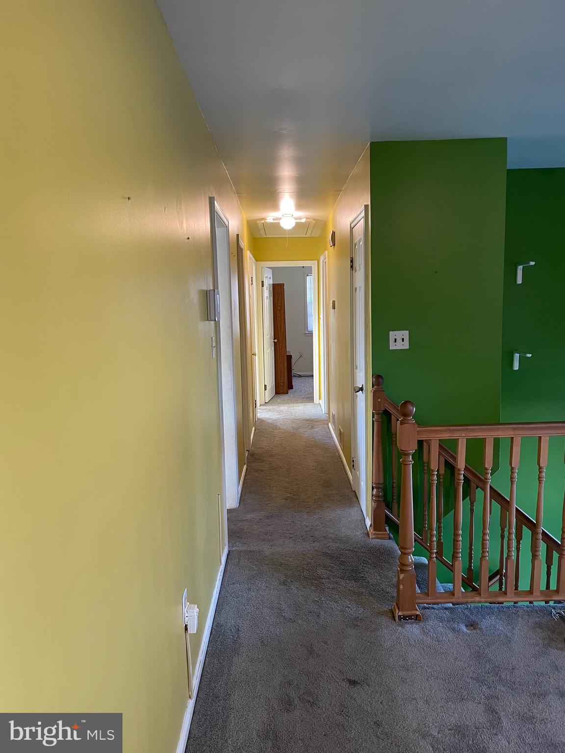 WILLIAMSBURG ESTATES - Residential