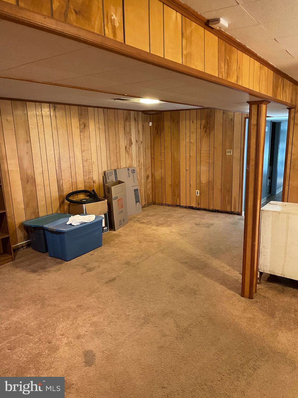 WILLIAMSBURG ESTATES - Residential