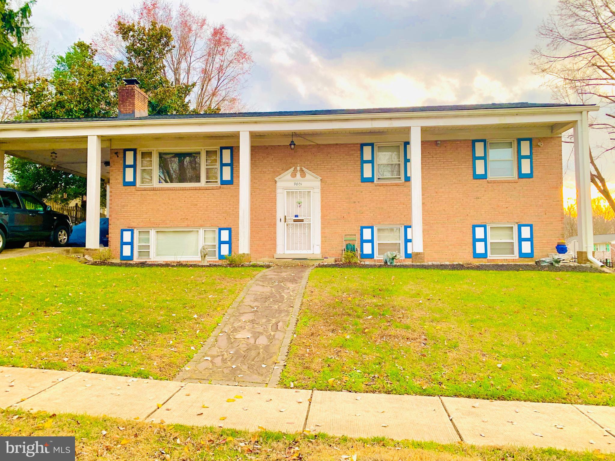 WILLIAMSBURG ESTATES - Residential