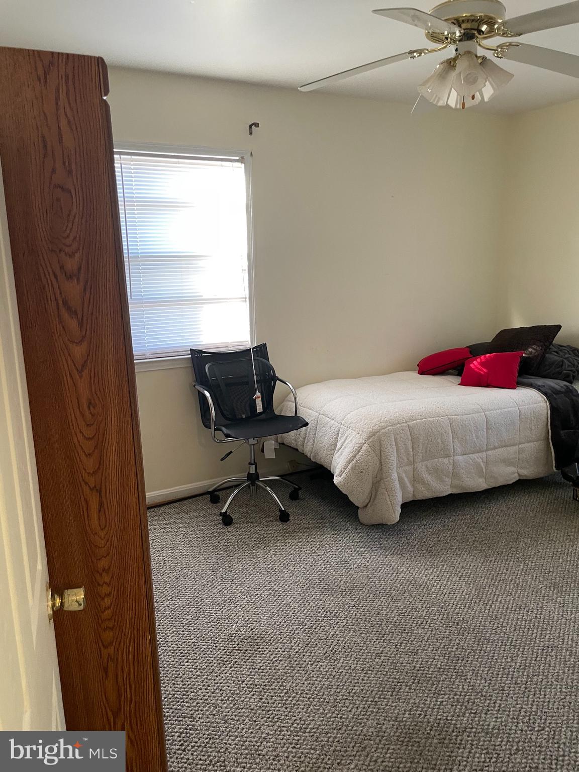 WILLIAMSBURG ESTATES - Residential