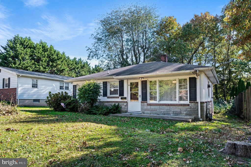 Photo of 10 W Summit Avenue, OXFORD, PA 19363 (MLS # PACT2112426)
