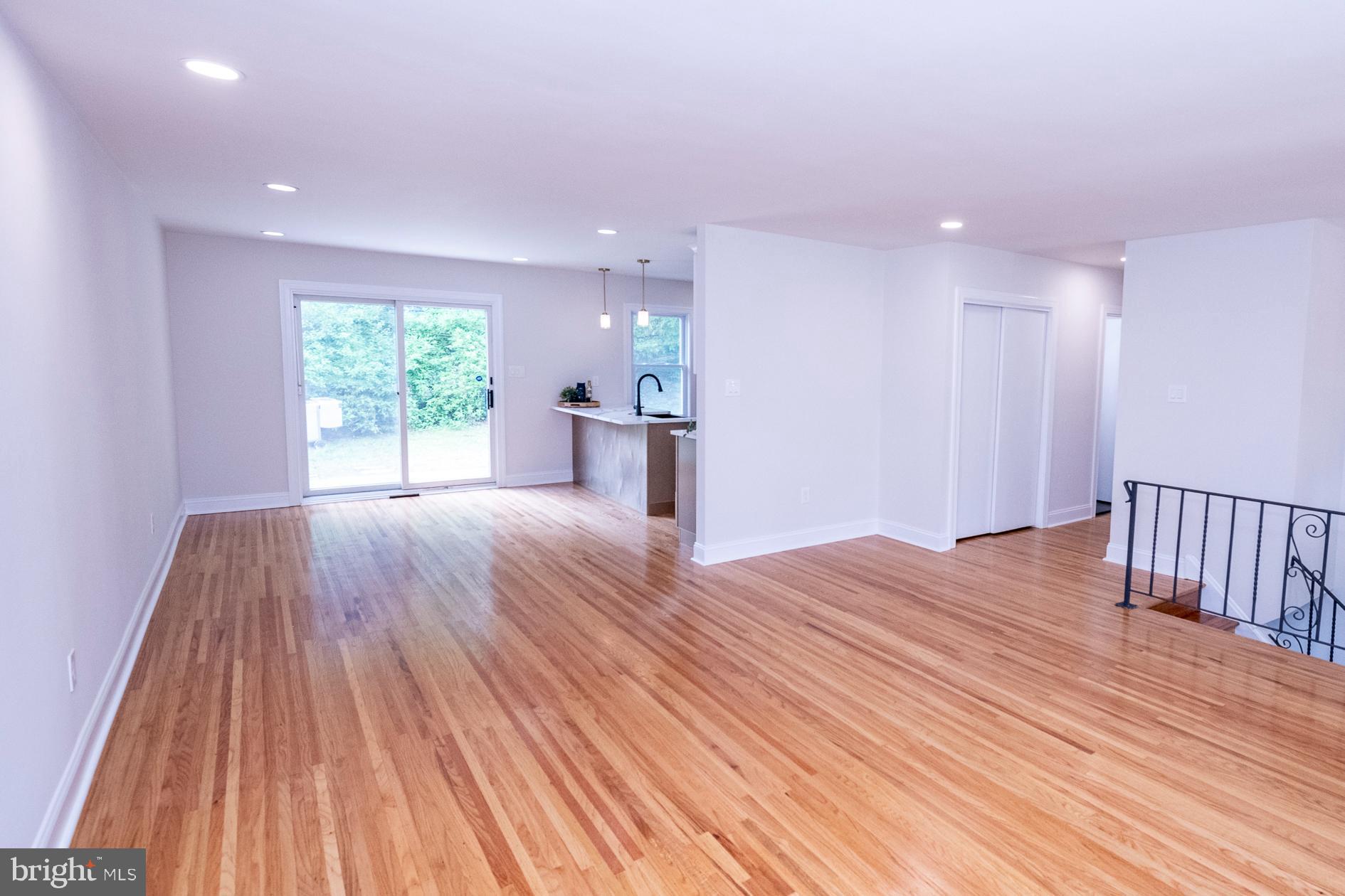 MERION WEST - Residential