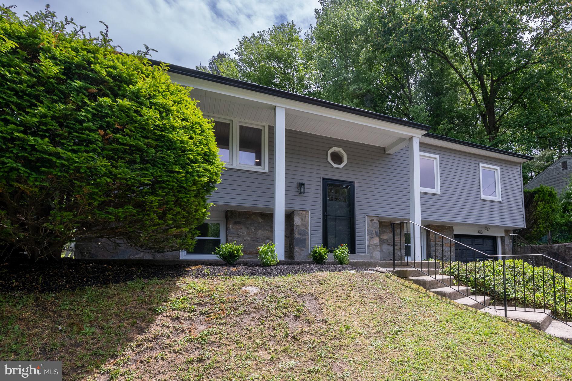 MERION WEST - Residential