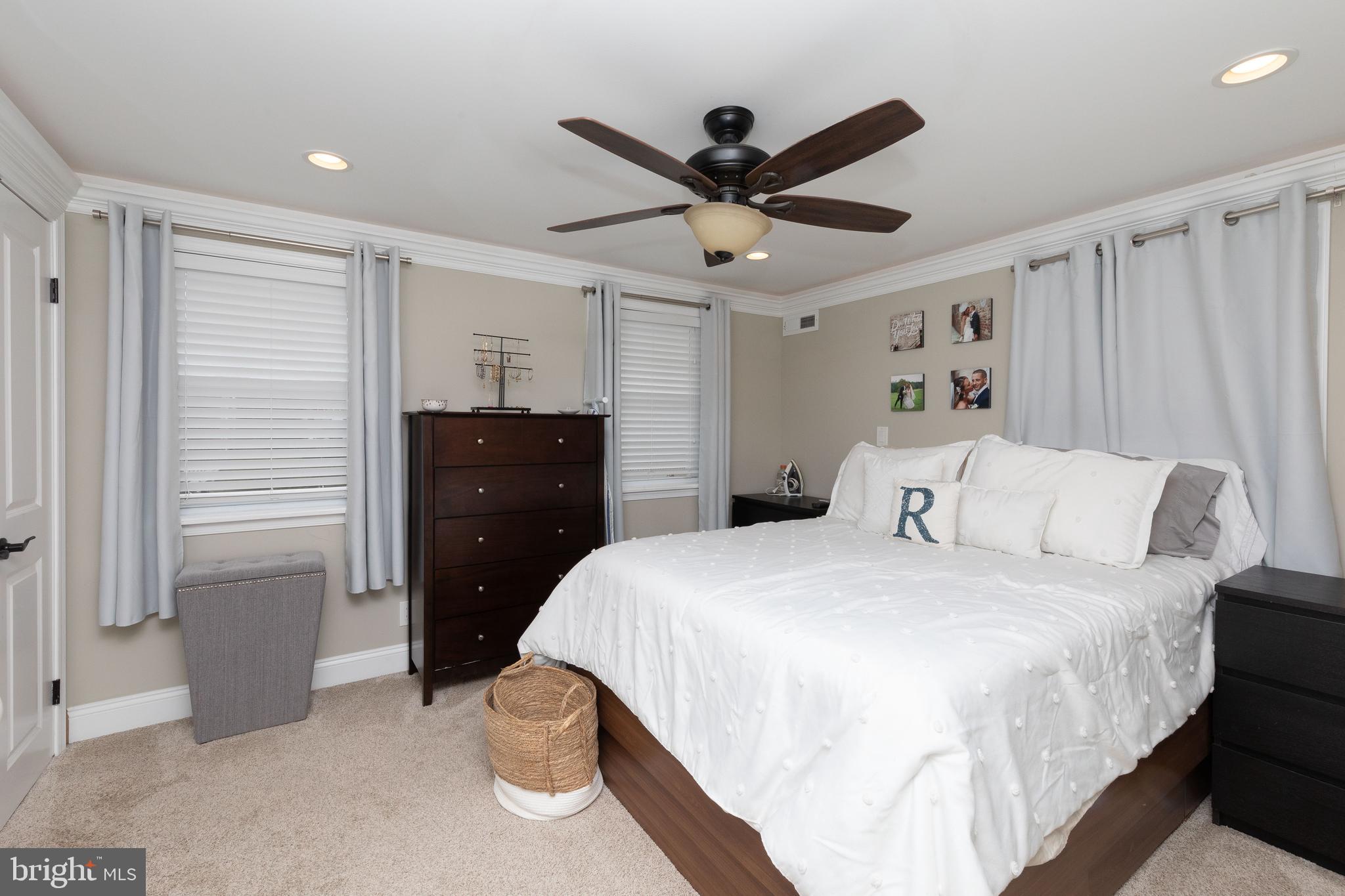 ROXBOROUGH - Residential Lease