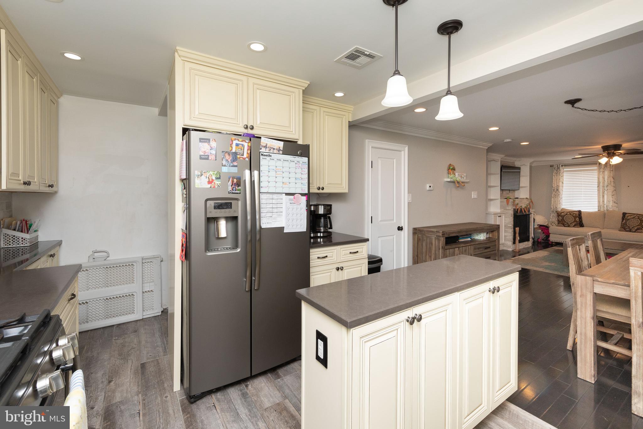 ROXBOROUGH - Residential Lease