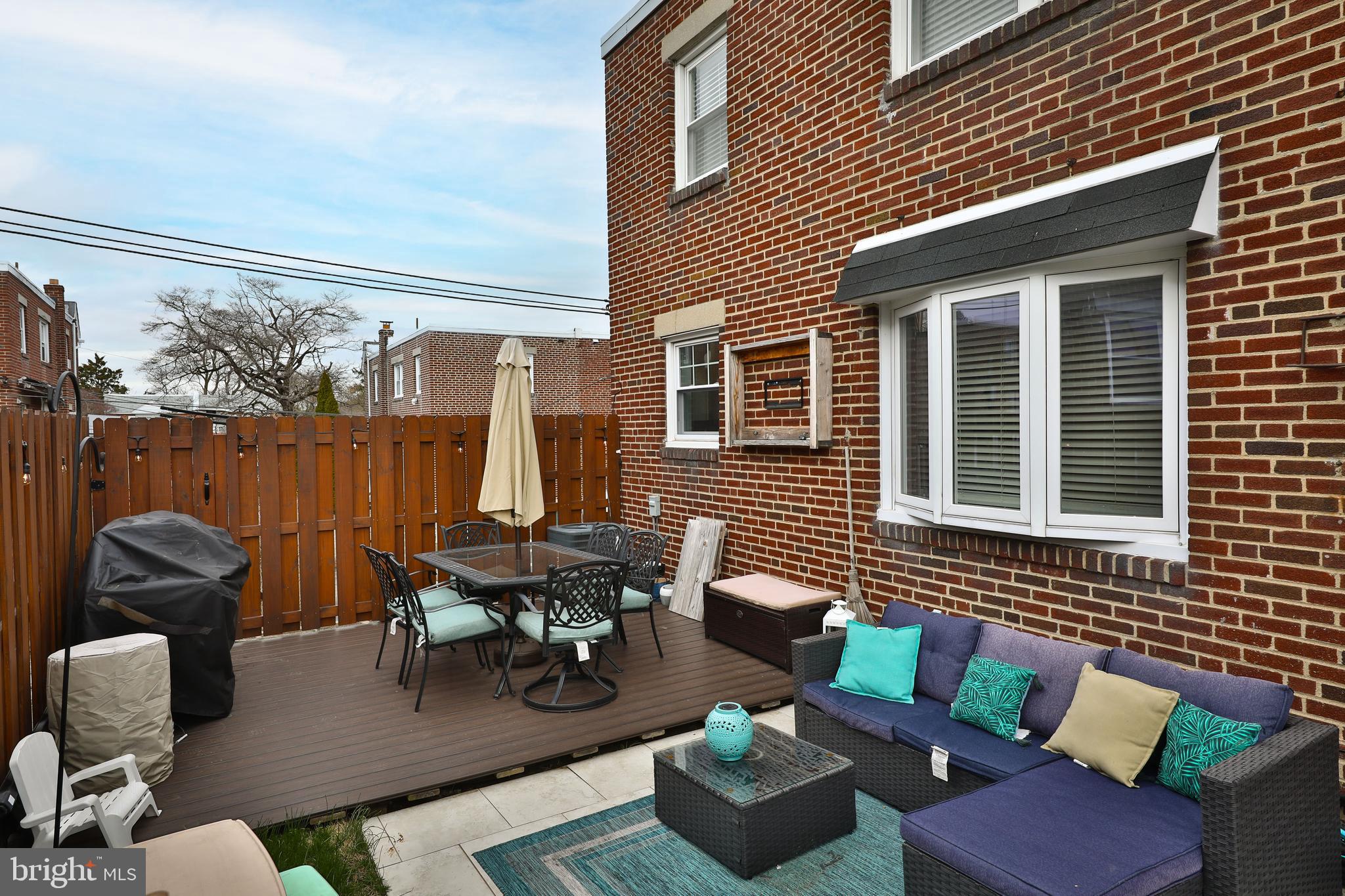 ROXBOROUGH - Residential Lease