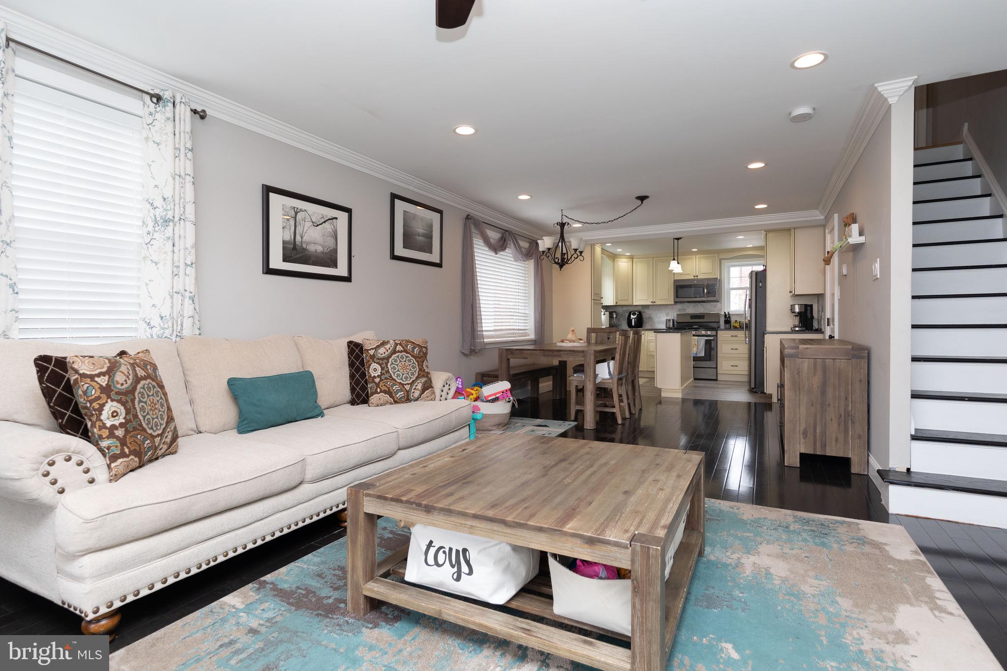 ROXBOROUGH - Residential Lease