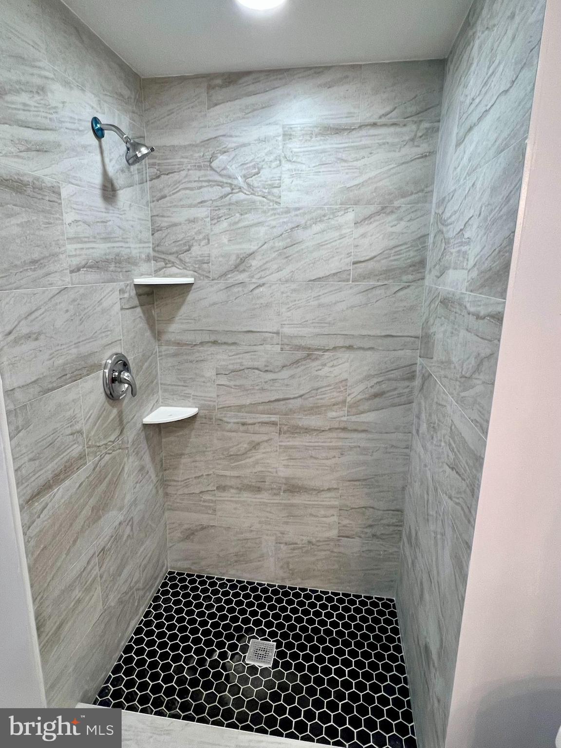 FOREST RUN - Residential