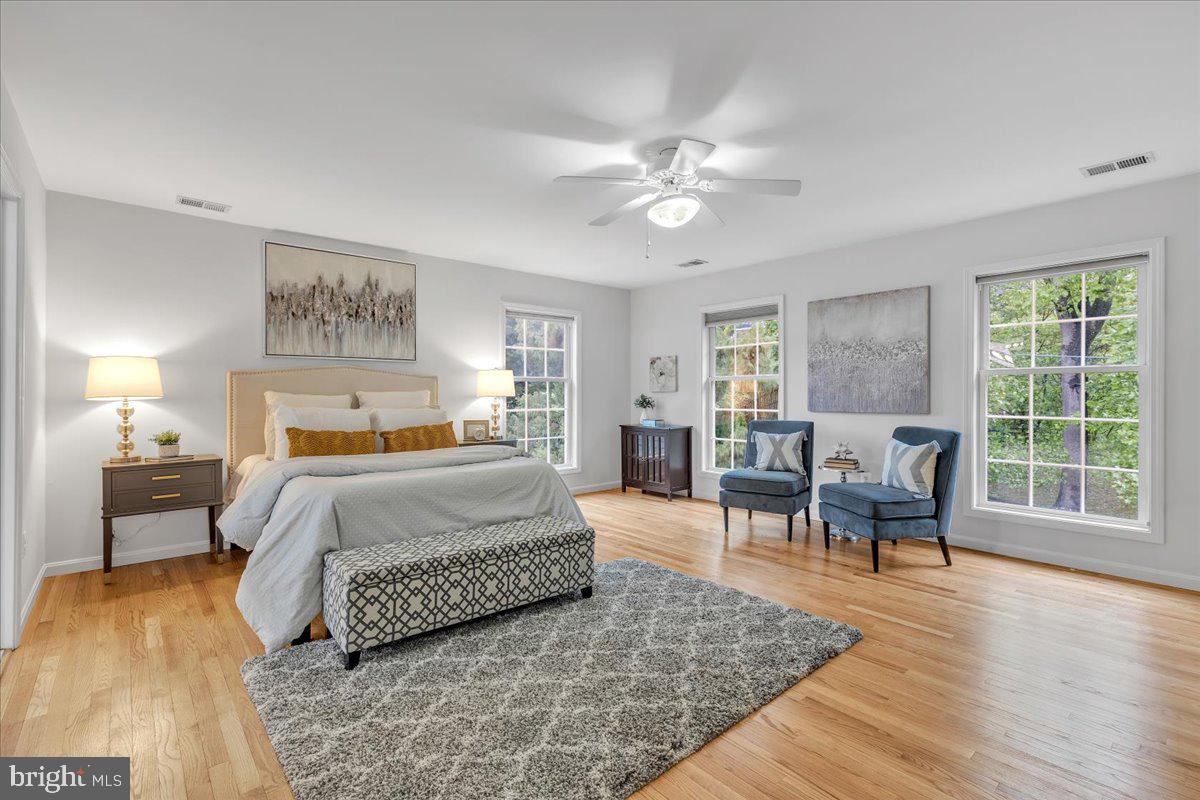 ADDISON HEIGHTS - Residential