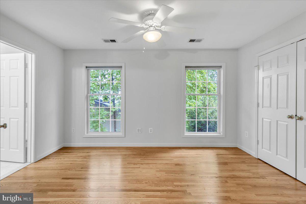 ADDISON HEIGHTS - Residential