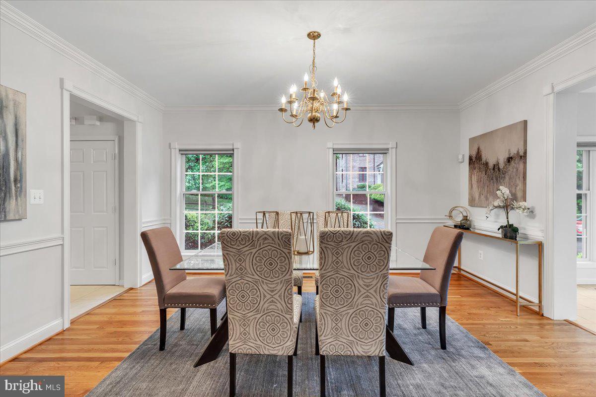 ADDISON HEIGHTS - Residential