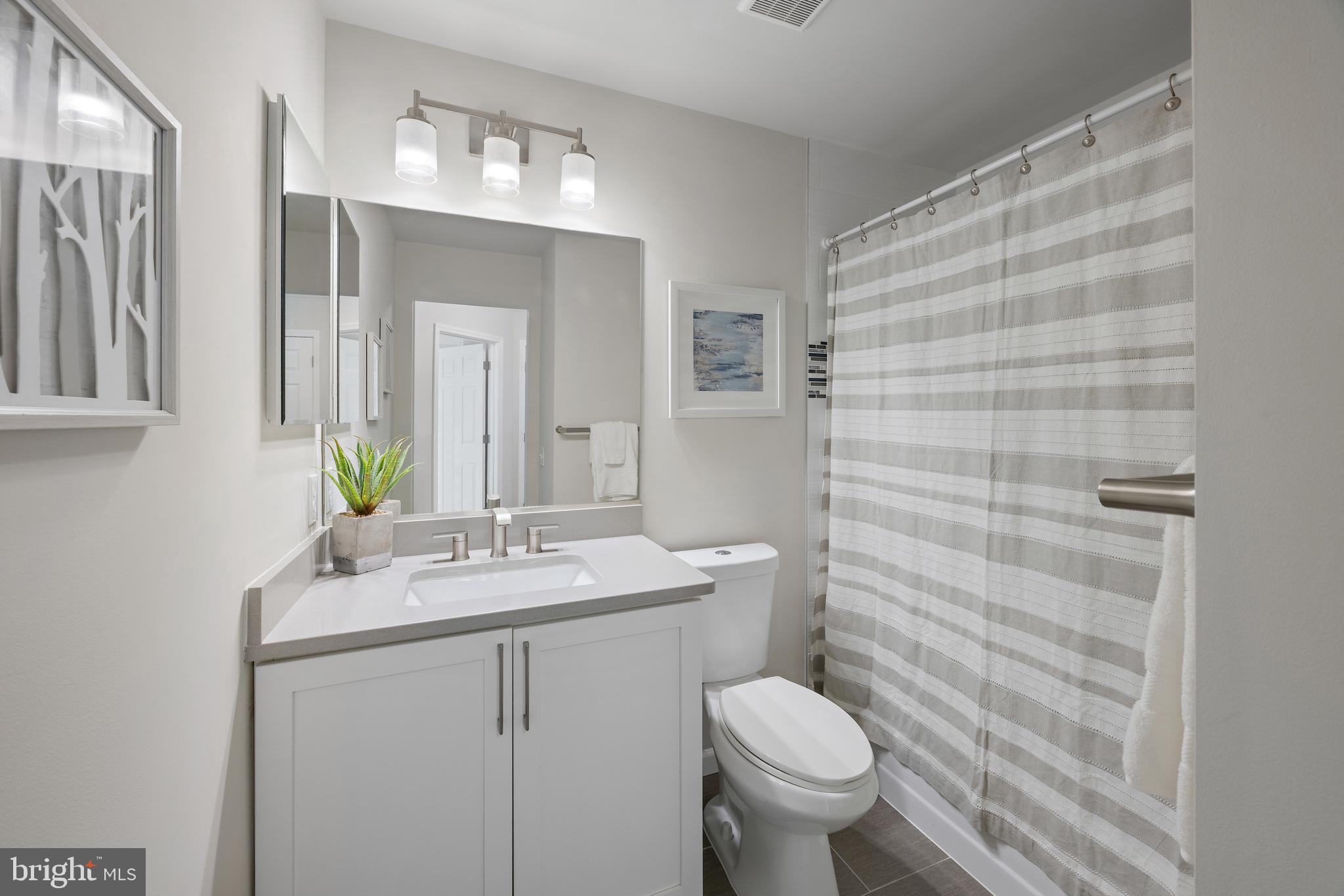 LAKE HERON CONDOMINIUMS - Residential