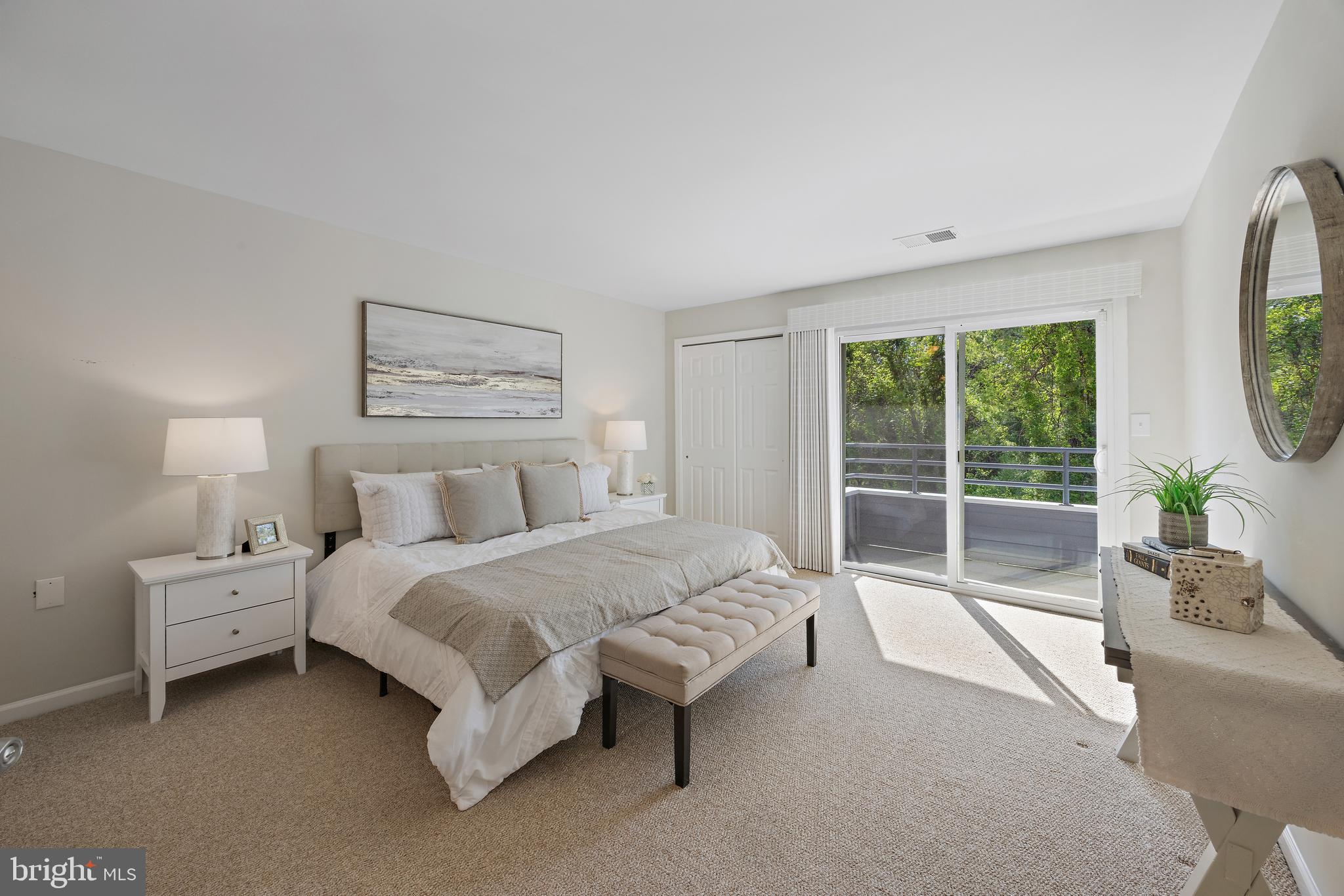 LAKE HERON CONDOMINIUMS - Residential