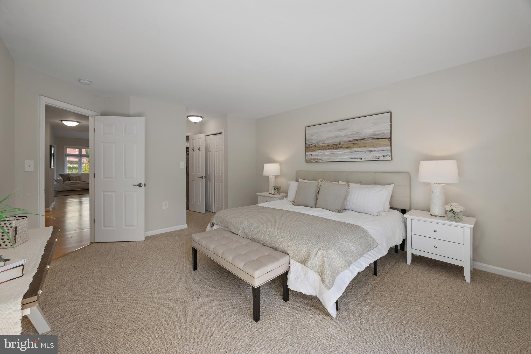 LAKE HERON CONDOMINIUMS - Residential