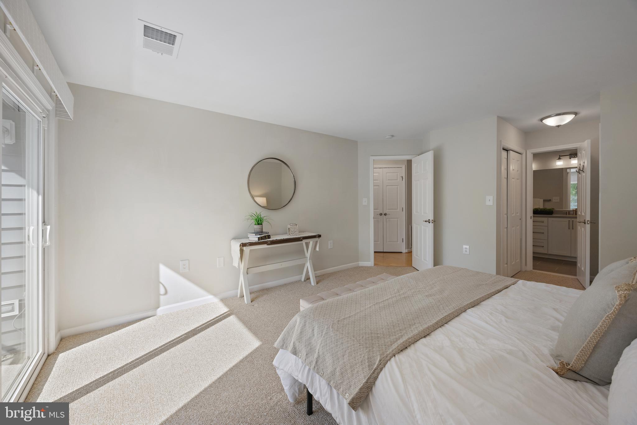 LAKE HERON CONDOMINIUMS - Residential