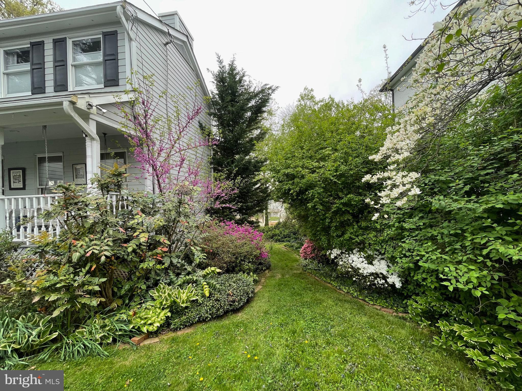 GLEN ECHO HEIGHTS - Residential