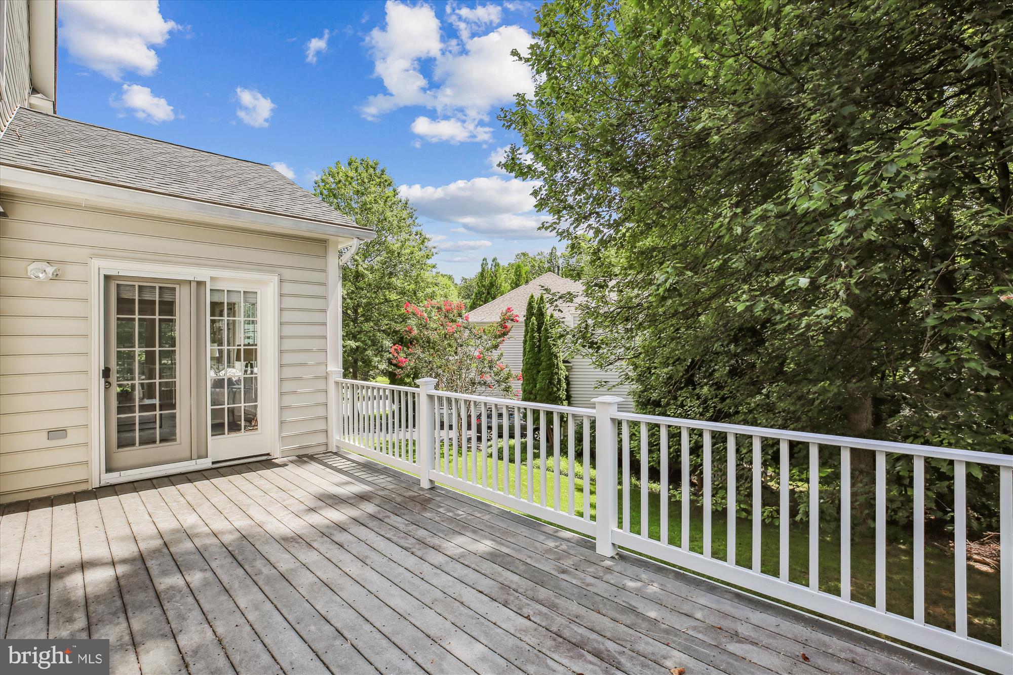 LAKELANDS - Residential