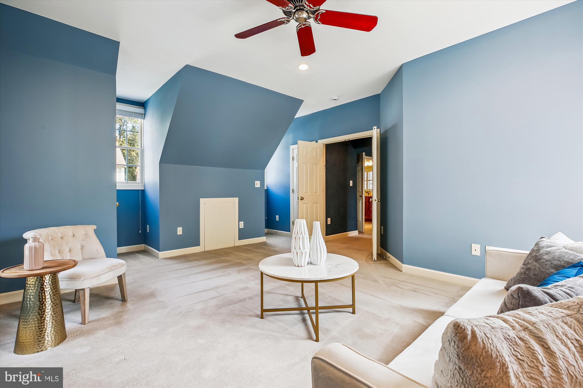 LAKELANDS - Residential