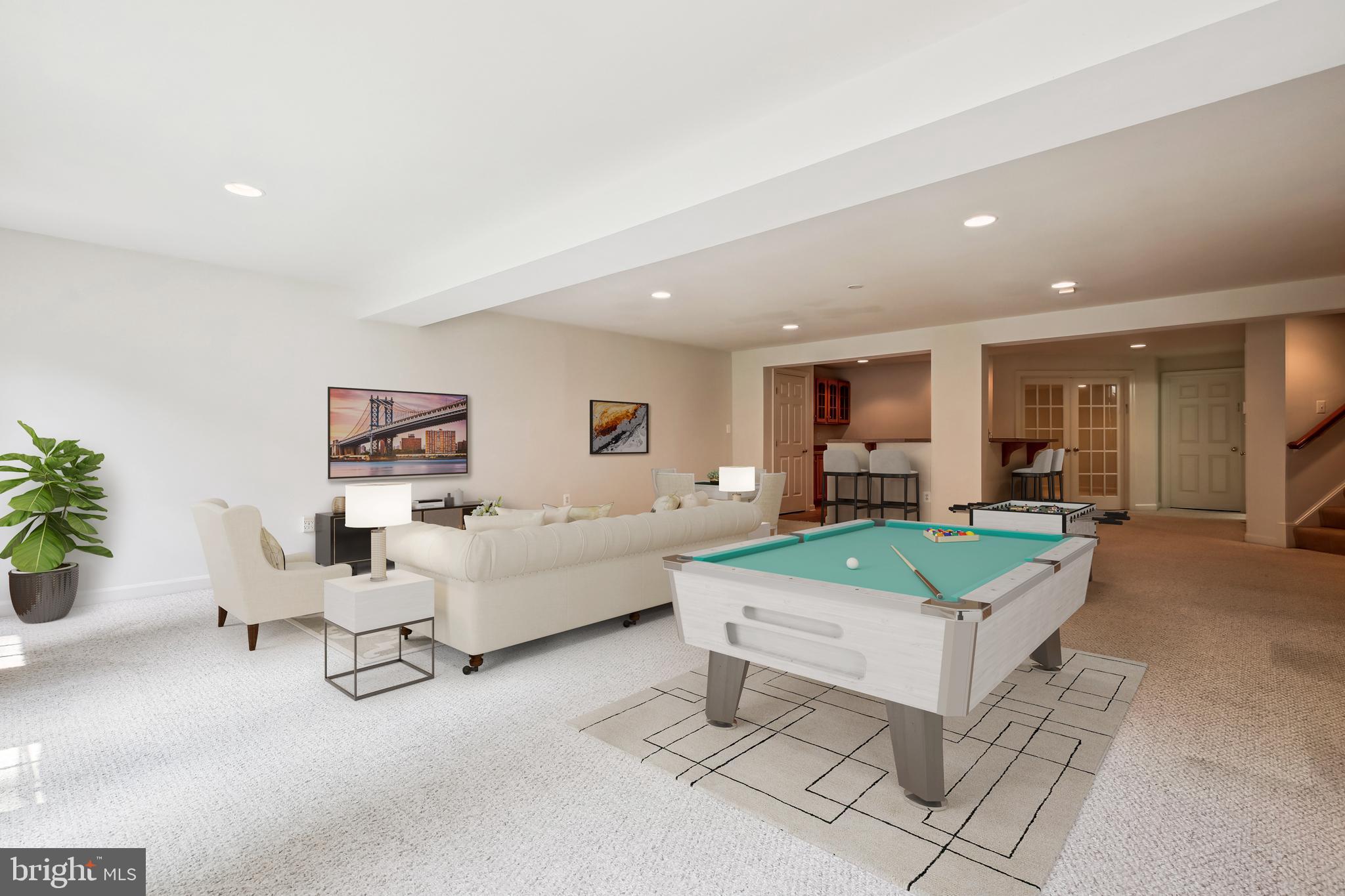 LAKELANDS - Residential