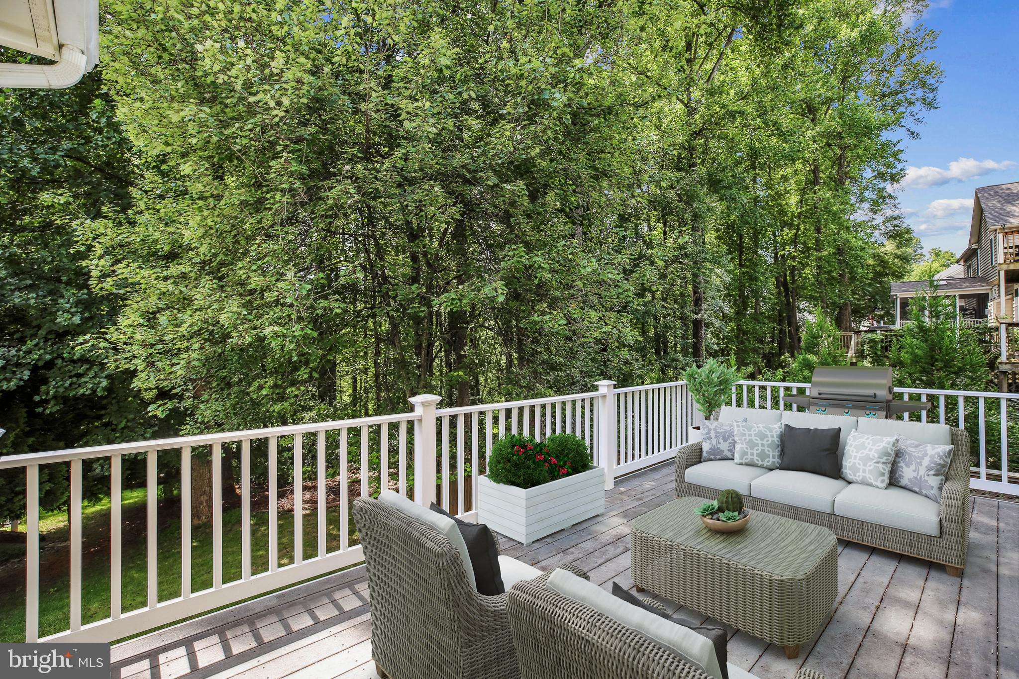 LAKELANDS - Residential