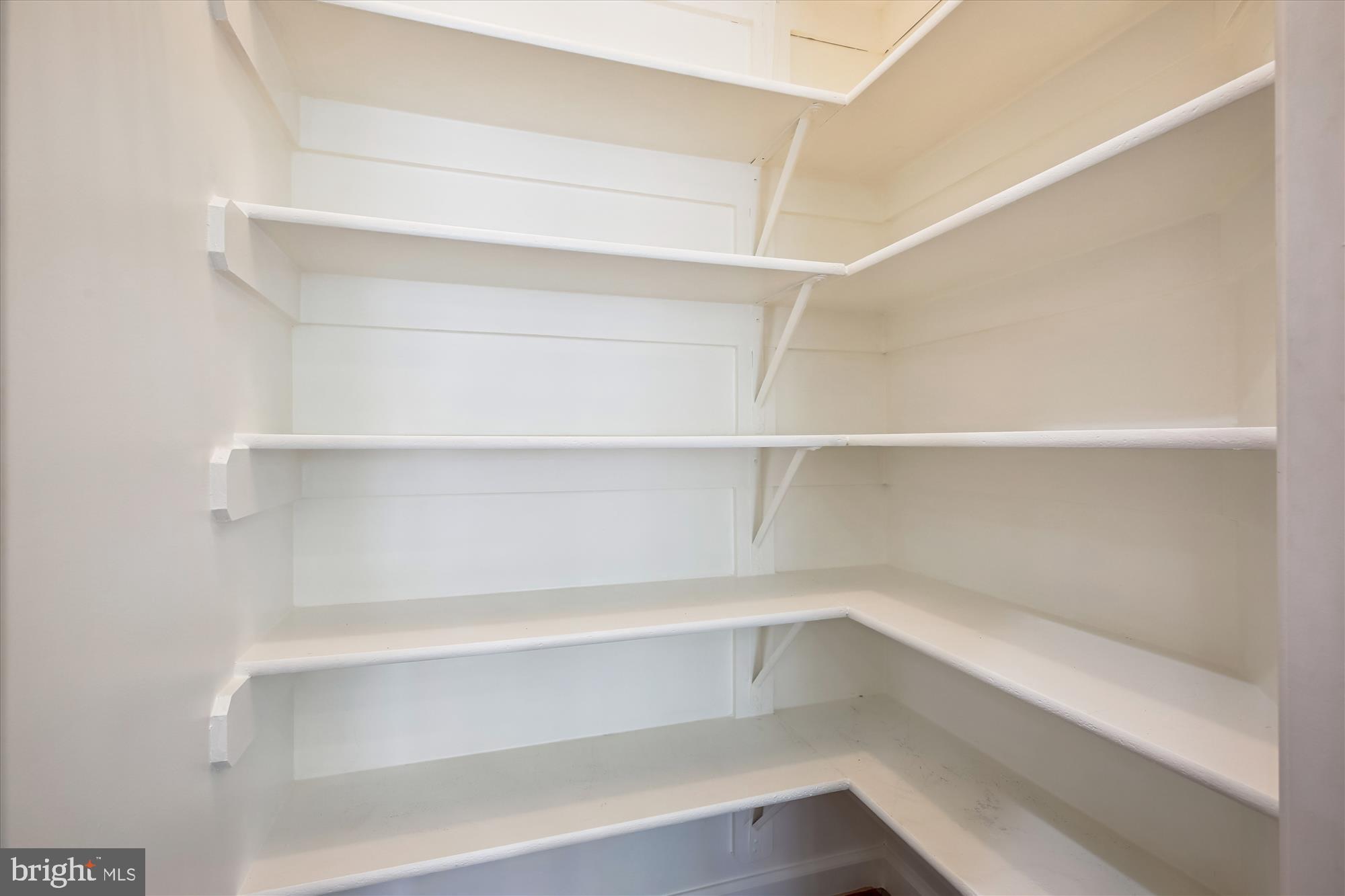 LAKELANDS - Residential