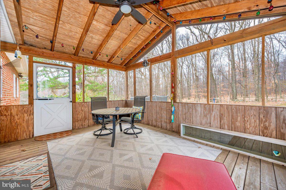 YELLOW SPRINGS - Residential