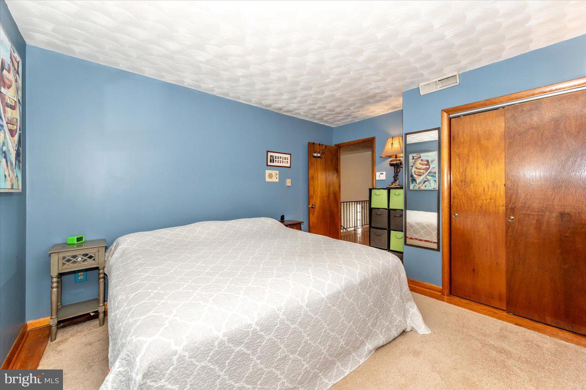 YELLOW SPRINGS - Residential